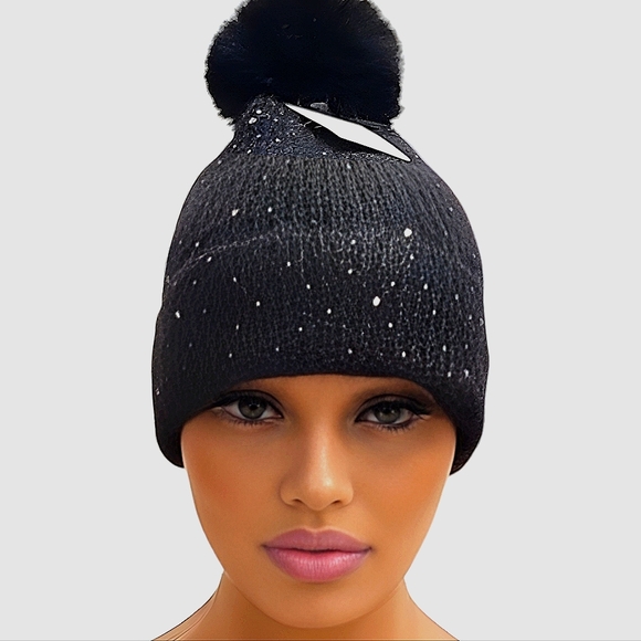 ARVORES Black Ribbed Beanie with Sparkly Gems & Faux Fur Pompom NWT - Picture 4 of 10